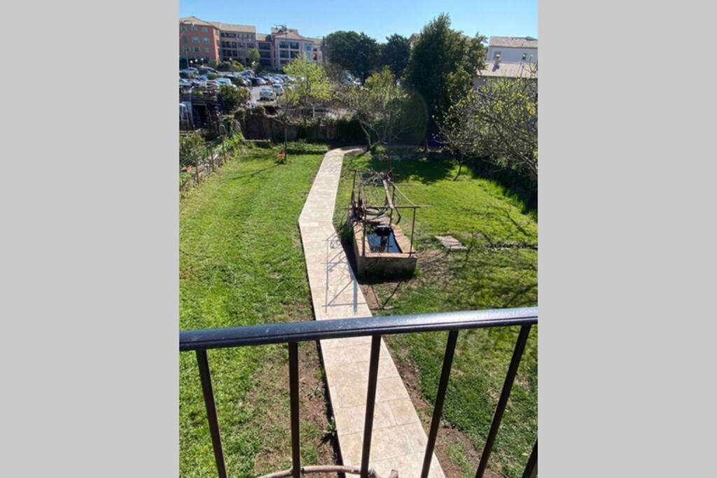 Petite maison de charme - Le jardin secret d'Alice Roquebrune-sur Argens Extérieur photo