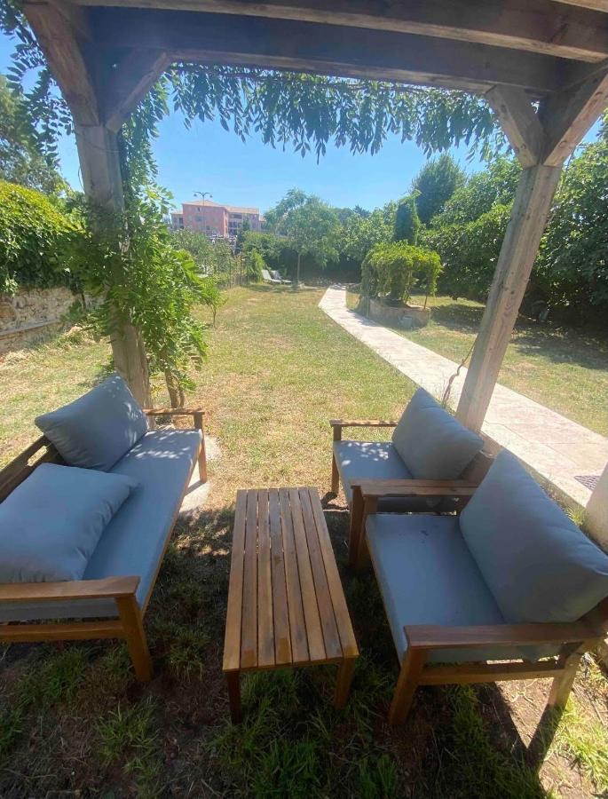 Petite maison de charme - Le jardin secret d'Alice Roquebrune-sur Argens Extérieur photo